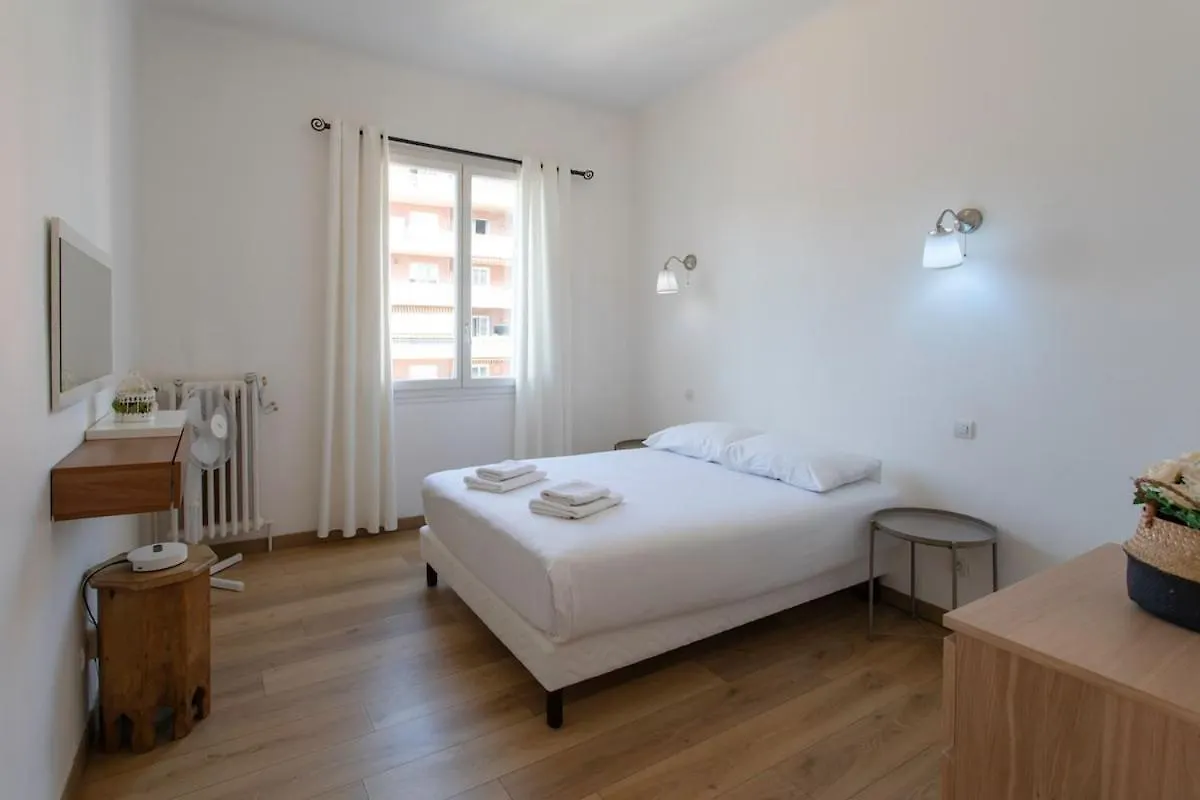 Appartamento #37 1Bdr Bagatelle, Promenade, Sea Front Balcony & Ac Nizza Francia