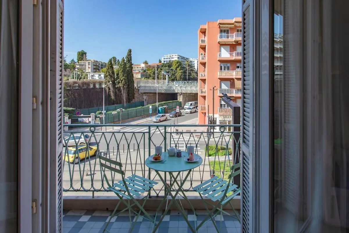 Appartamento #37 1Bdr Bagatelle, Promenade, Sea Front Balcony & Ac Nizza