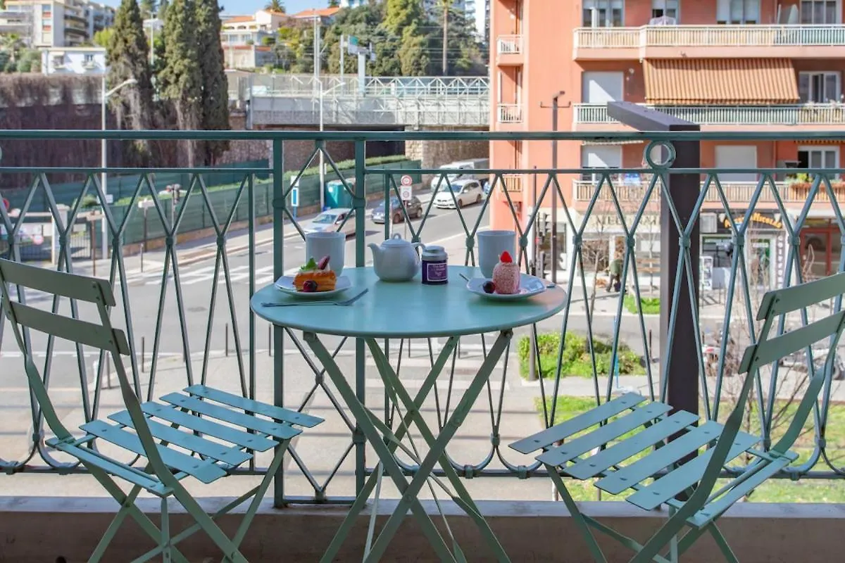 Appartamento #37 1Bdr Bagatelle, Promenade, Sea Front Balcony & Ac Nizza